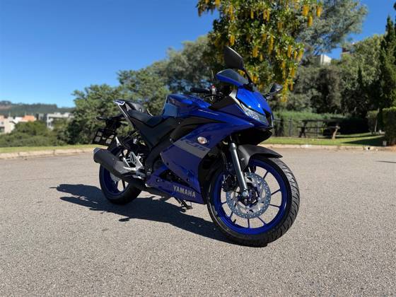 YAMAHA YZF R15 YAMAHA YZF R15